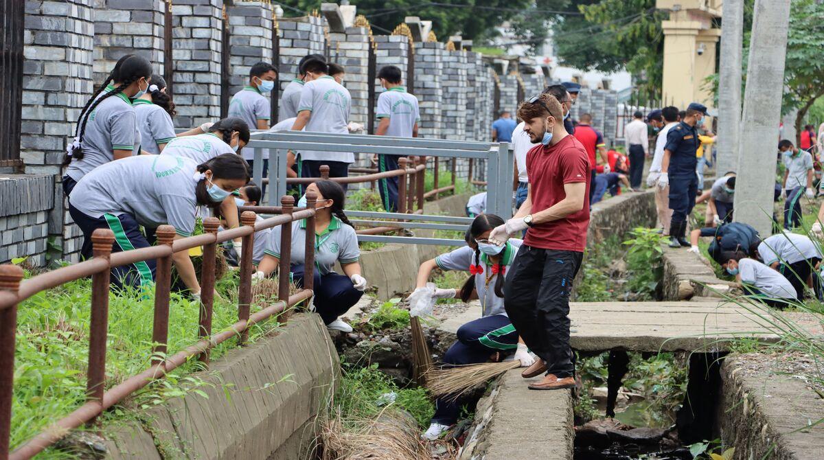 Every citizen should have a year of mandatory public service.
