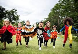 Should Halloween costumes be allowed in schools.