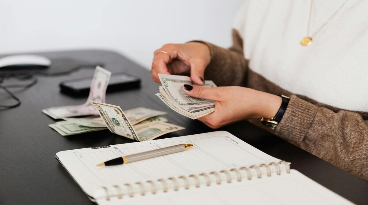 Should We Limit Political Donations From The Ultra Wealthy And Corporations?