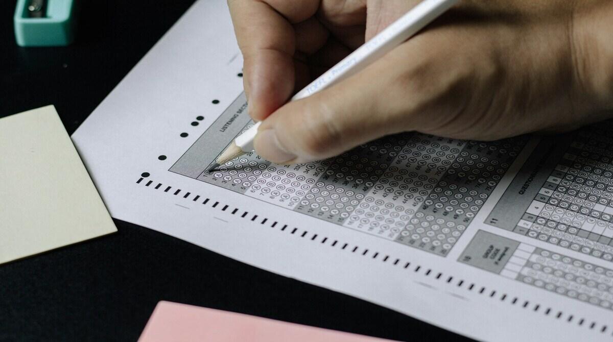 Should Schools Eliminate Standardized Testing?